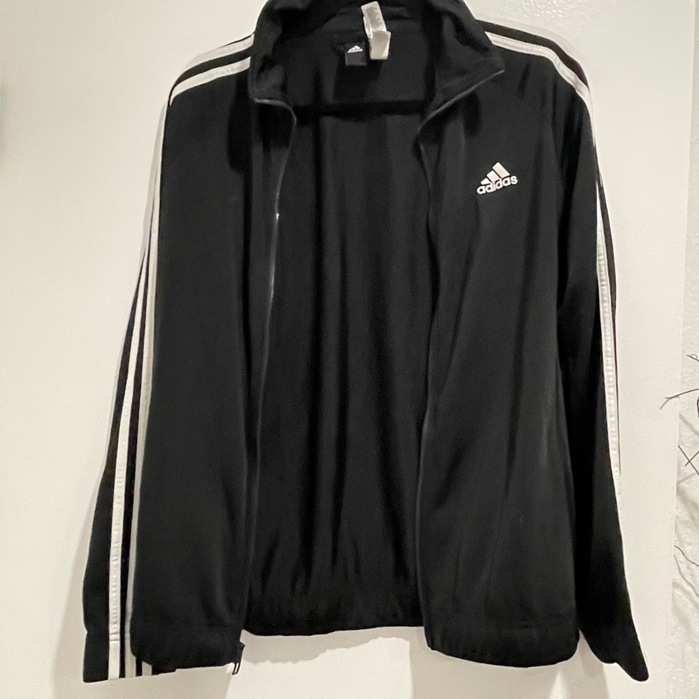 Adidas Black Windbreaker Jacket with‎ Classic Style
